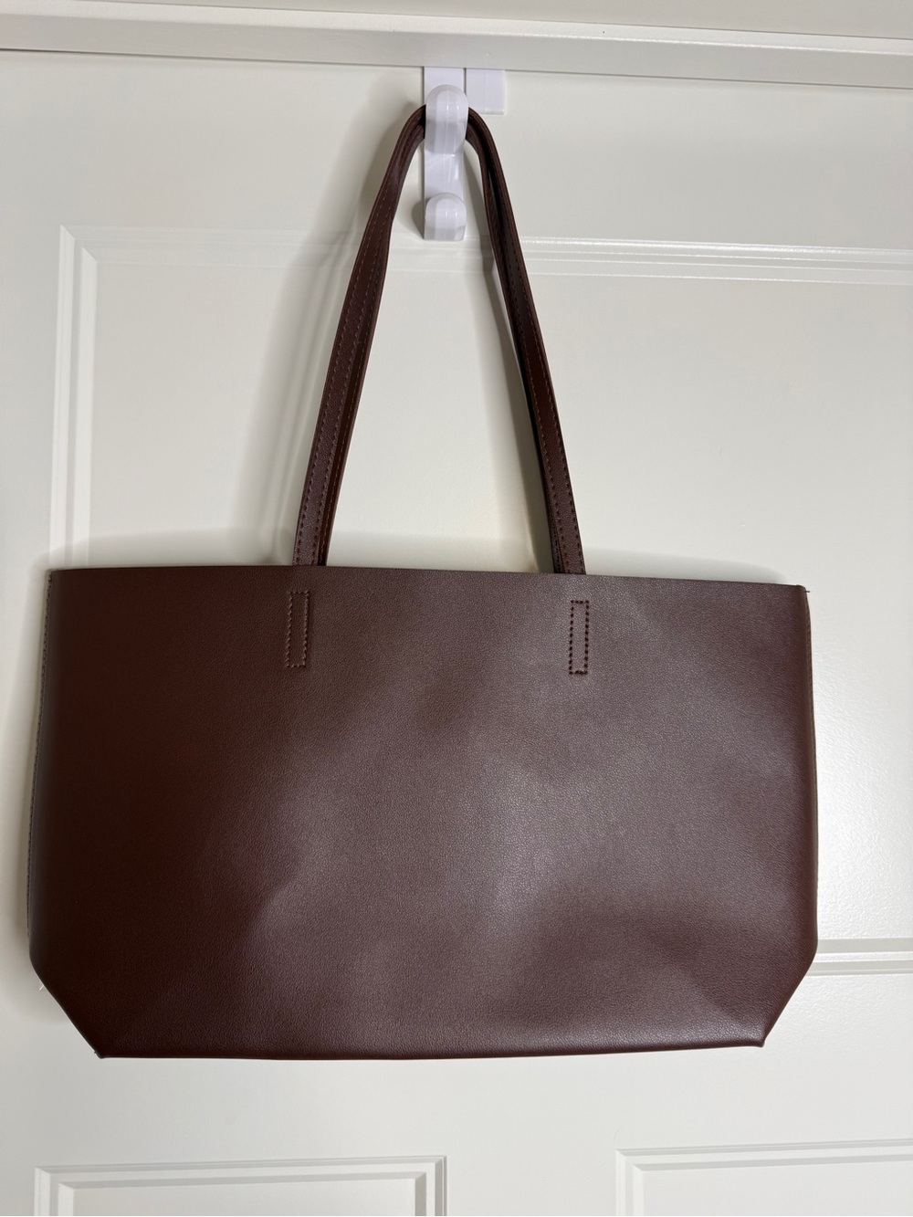 NWT Classic Brown Vegan Leather Tote Bag - Women